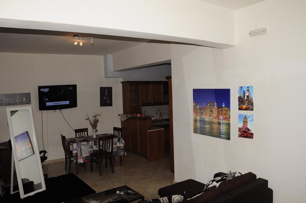 Ionias Apartment Iráklio Kültér fotó