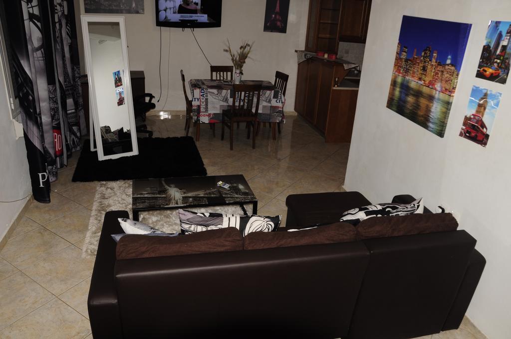 Ionias Apartment Iráklio Kültér fotó